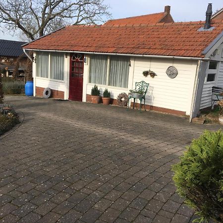 Chalet Or Apartment Nearby Roermond Outlet Stevensweert Экстерьер фото